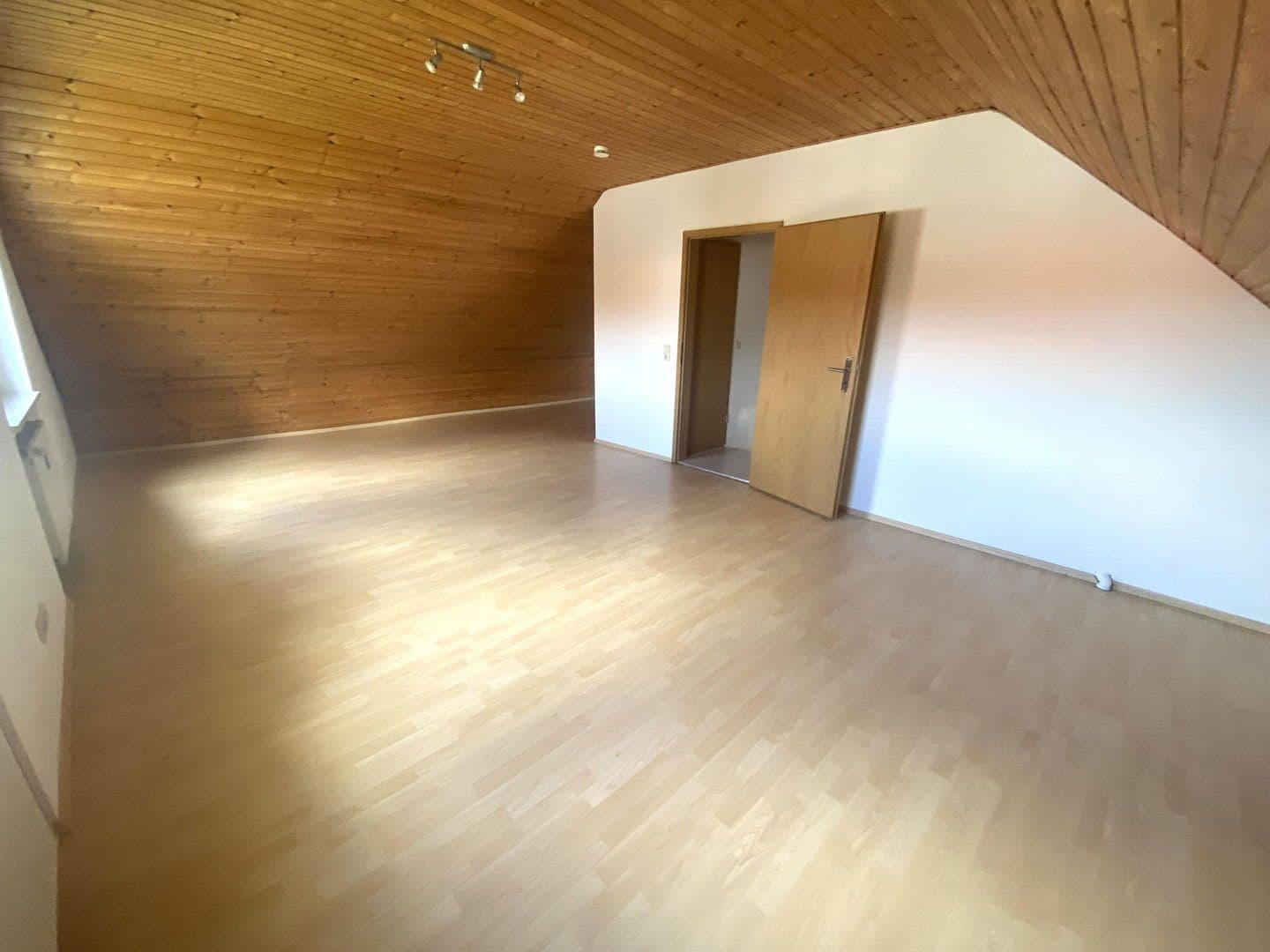 house to rent, 170 m², Neidenstein, Baden-Württemberg house to rent, 170 m², Neidenstein, Baden-Württemberg