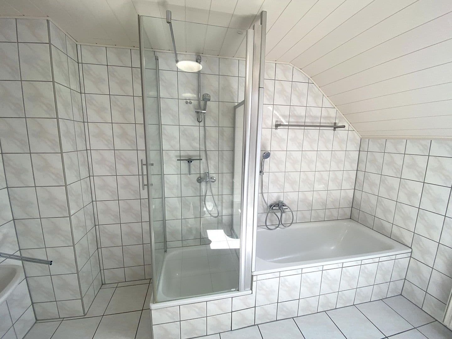 house to rent, 170 m², Neidenstein, Baden-Württemberg house to rent, 170 m², Neidenstein, Baden-Württemberg