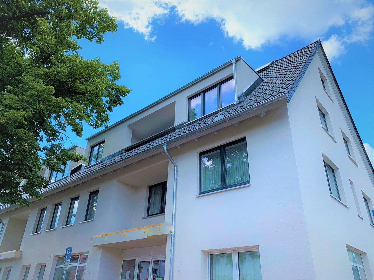 1 bedroom with open-plan kitchen flat to rent, 91 m², Hindenburgstr. 30, Langenhagen, Lower Saxony 1 bedroom with open-plan kitchen flat to rent, 91 m², Hindenburgstr. 30, Langenhagen, Lower Saxony