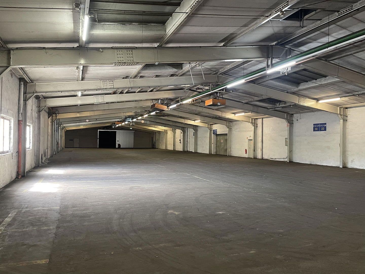 non-residential property to rent, 10,430 m², Im Gewerbepark 1, Hunderdorf, Bavaria non-residential property to rent, 10,430 m², Im Gewerbepark 1, Hunderdorf, Bavaria