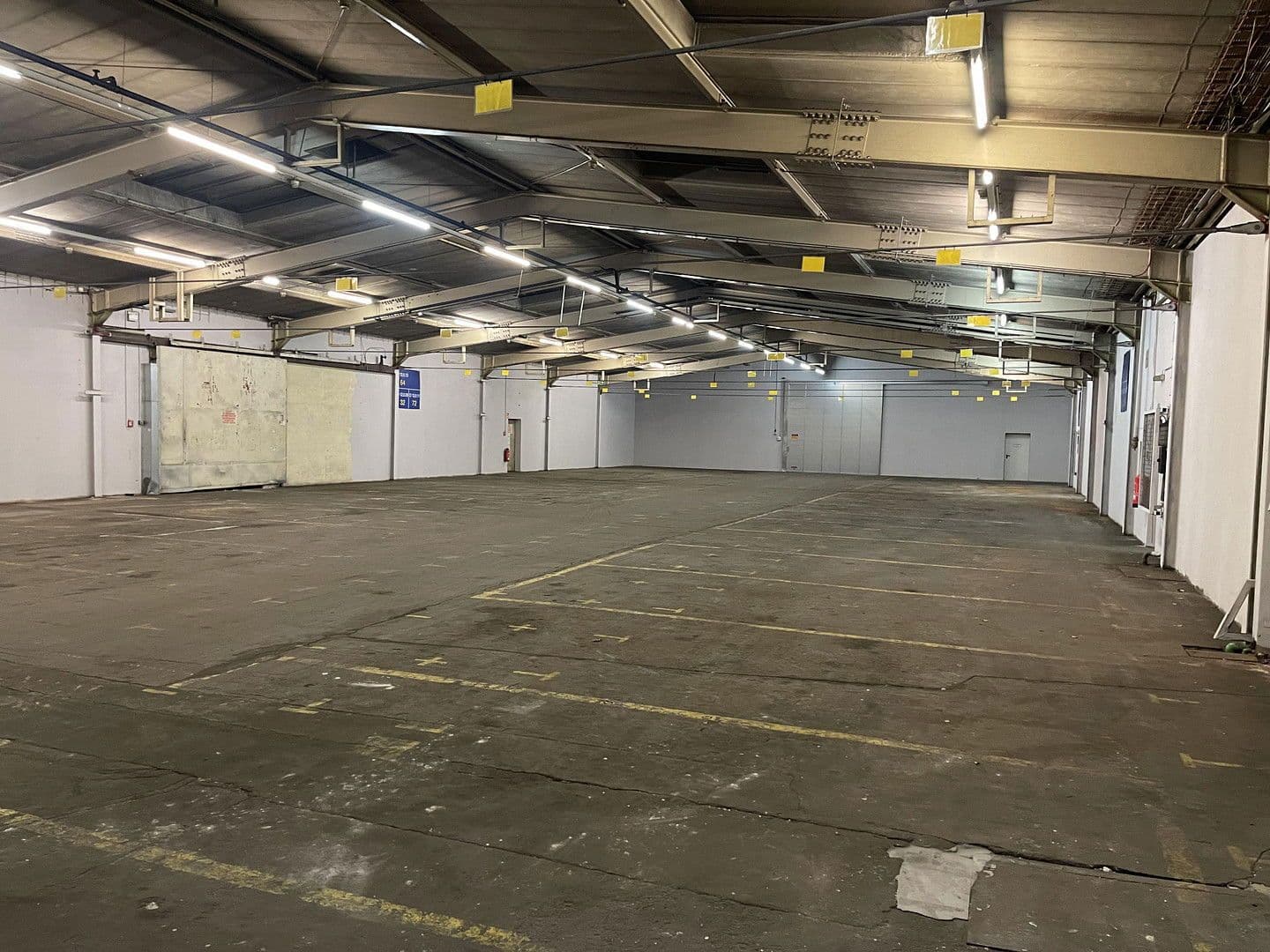 non-residential property to rent, 10,430 m², Im Gewerbepark 1, Hunderdorf, Bavaria non-residential property to rent, 10,430 m², Im Gewerbepark 1, Hunderdorf, Bavaria