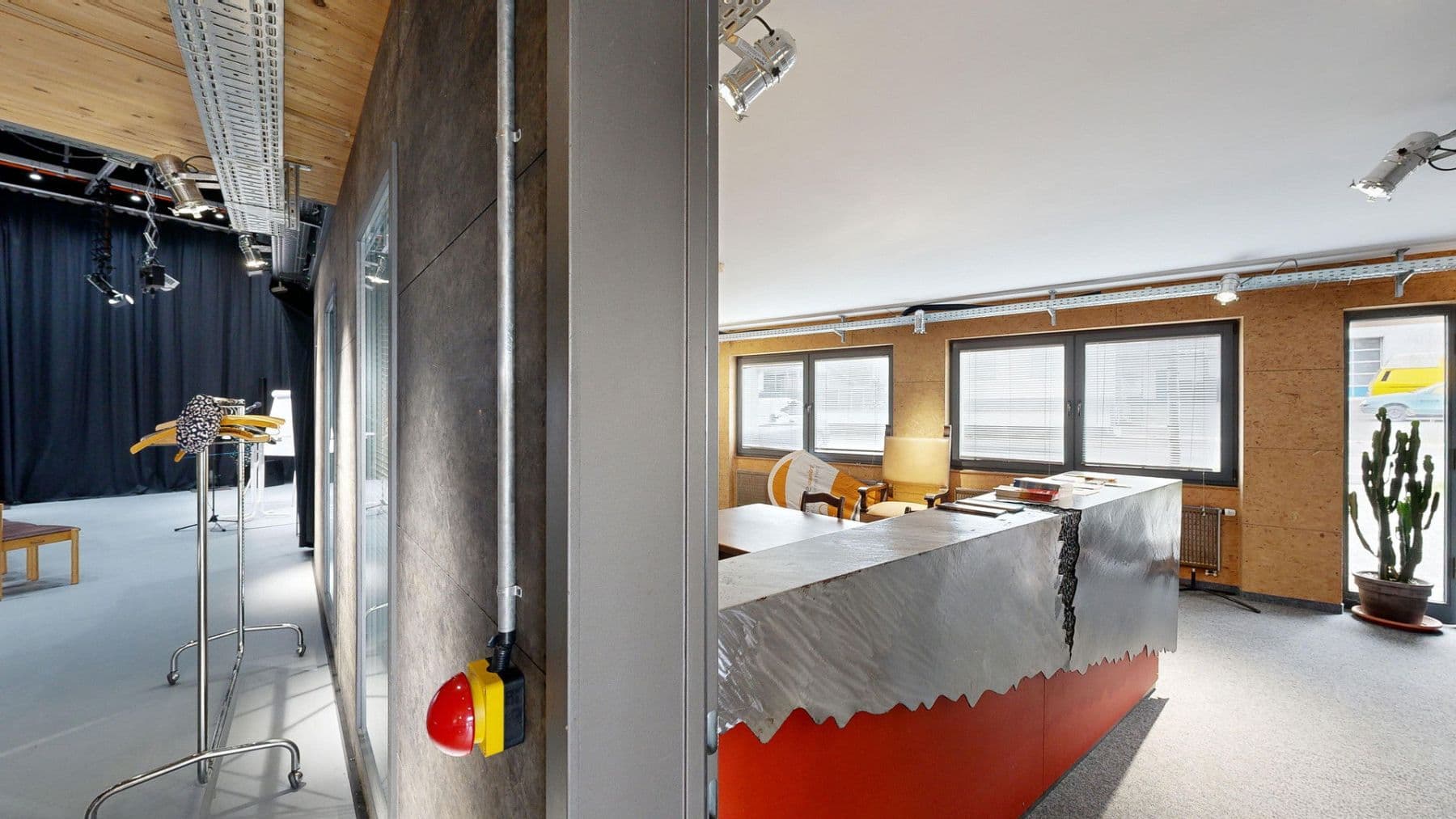 non-residential property to rent, 395 m², Daimlerstraße 14, Taunusstein, Hesse non-residential property to rent, 395 m², Daimlerstraße 14, Taunusstein, Hesse