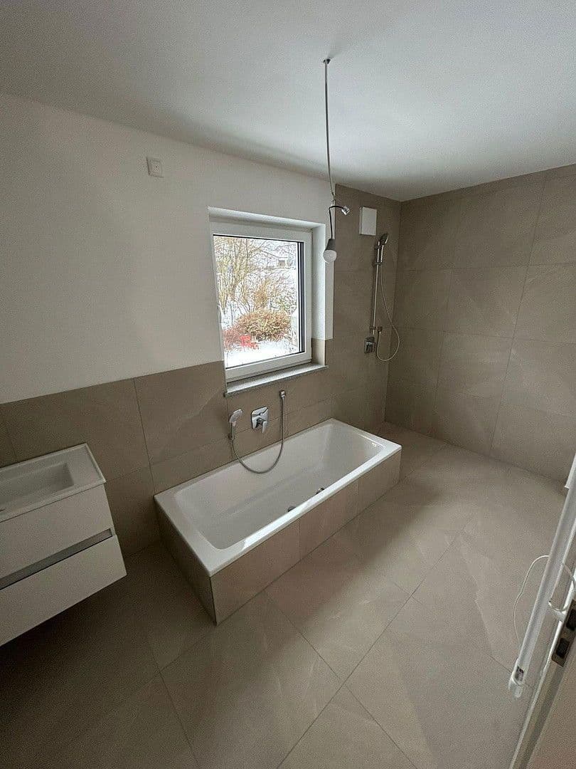 house for sale, 165 m², Rosenbergerstraße 5 (Kleinlintach 1), Bogen, Bavaria house for sale, 165 m², Rosenbergerstraße 5 (Kleinlintach 1), Bogen, Bavaria