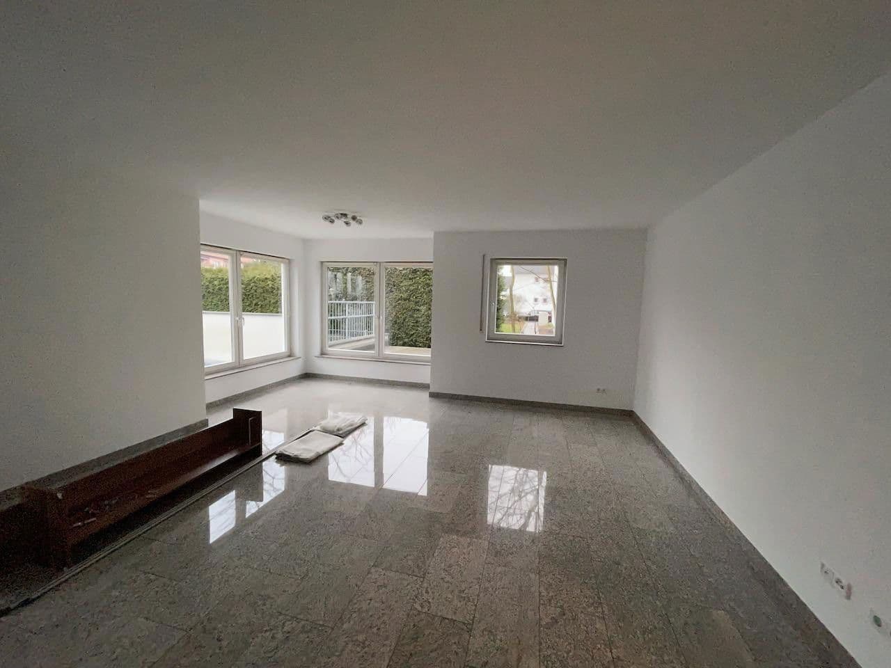 3 bedroom flat to rent, 108 m², Hattersheim am Main, Hesse 3 bedroom flat to rent, 108 m², Hattersheim am Main, Hesse