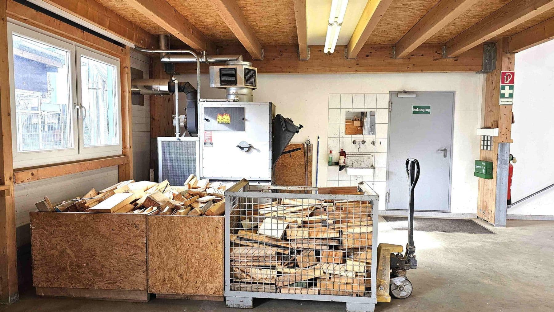 non-residential property to rent, 1,020 m², Große Isel 9, Neu-Ulm, Bavaria non-residential property to rent, 1,020 m², Große Isel 9, Neu-Ulm, Bavaria