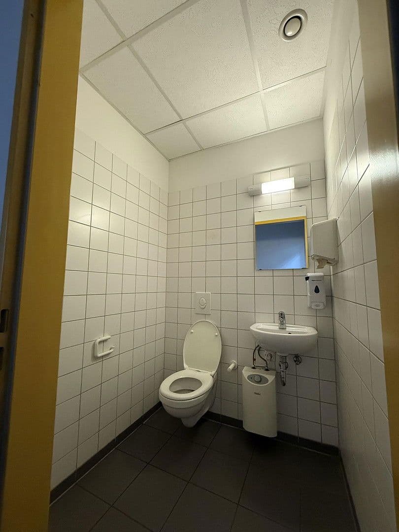 non-residential property to rent, 128 m², Berliner Platz 1, ludwigshafen, Rhineland-Palatinate non-residential property to rent, 128 m², Berliner Platz 1, ludwigshafen, Rhineland-Palatinate