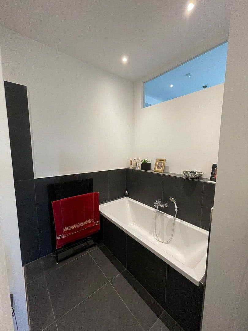 3 bedroom flat to rent, 200 m², Berlin, Berlin 3 bedroom flat to rent, 200 m², Berlin, Berlin