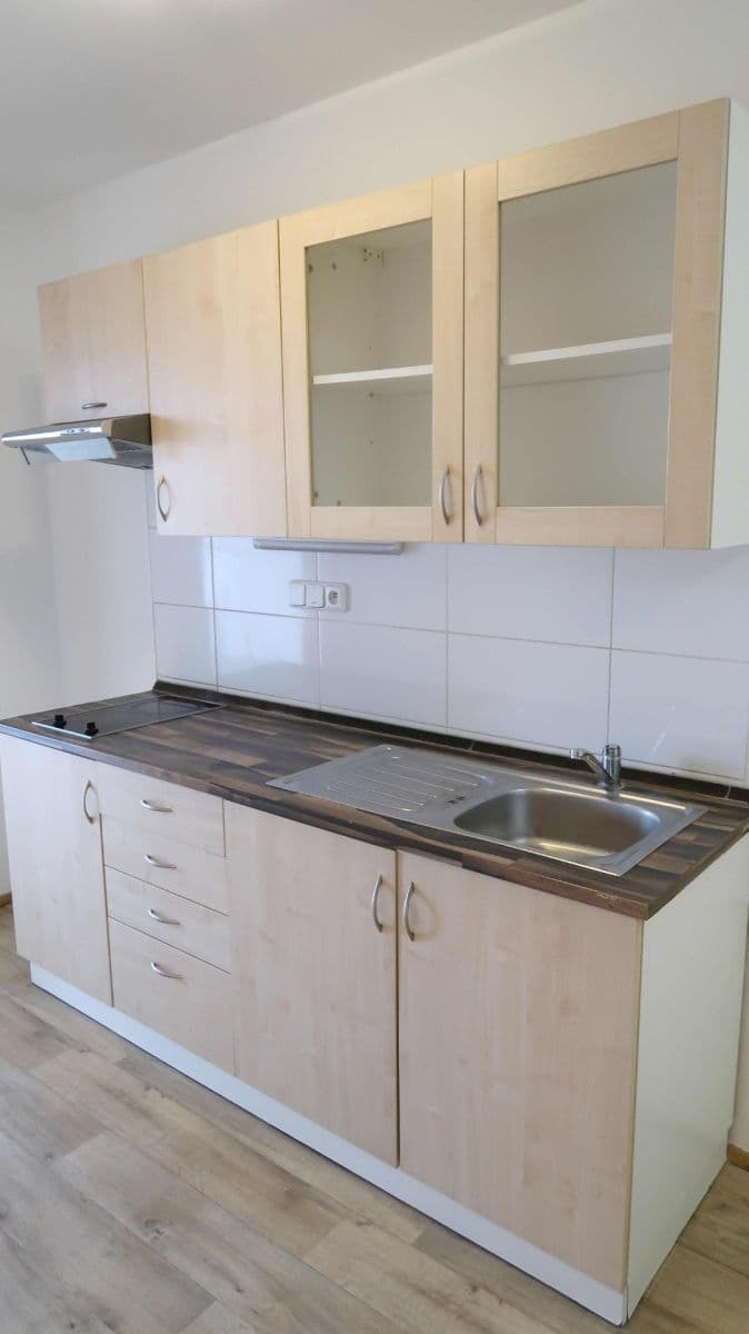 1 bedroom flat to rent, 35 m², Jeronýmova, Brno, Jihomoravský Region 1 bedroom flat to rent, 35 m², Jeronýmova, Brno, Jihomoravský Region