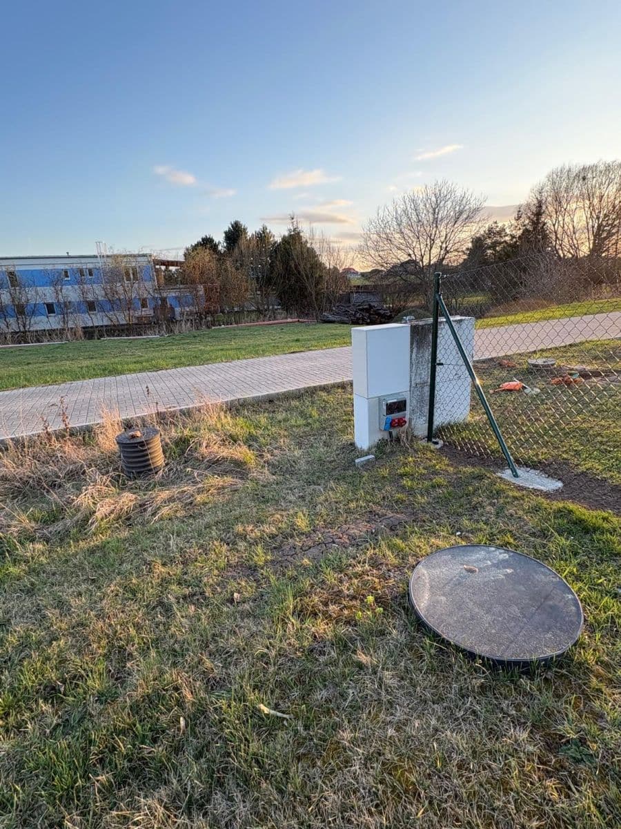 plot for sale, 812 m², K Potoku, Plaňany, Středočeský Region plot for sale, 812 m², K Potoku, Plaňany, Středočeský Region