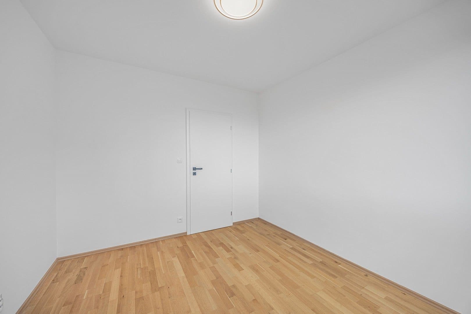 3 bedroom flat to rent, 72 m², Šiškova, Prague, Prague 3 bedroom flat to rent, 72 m², Šiškova, Prague, Prague