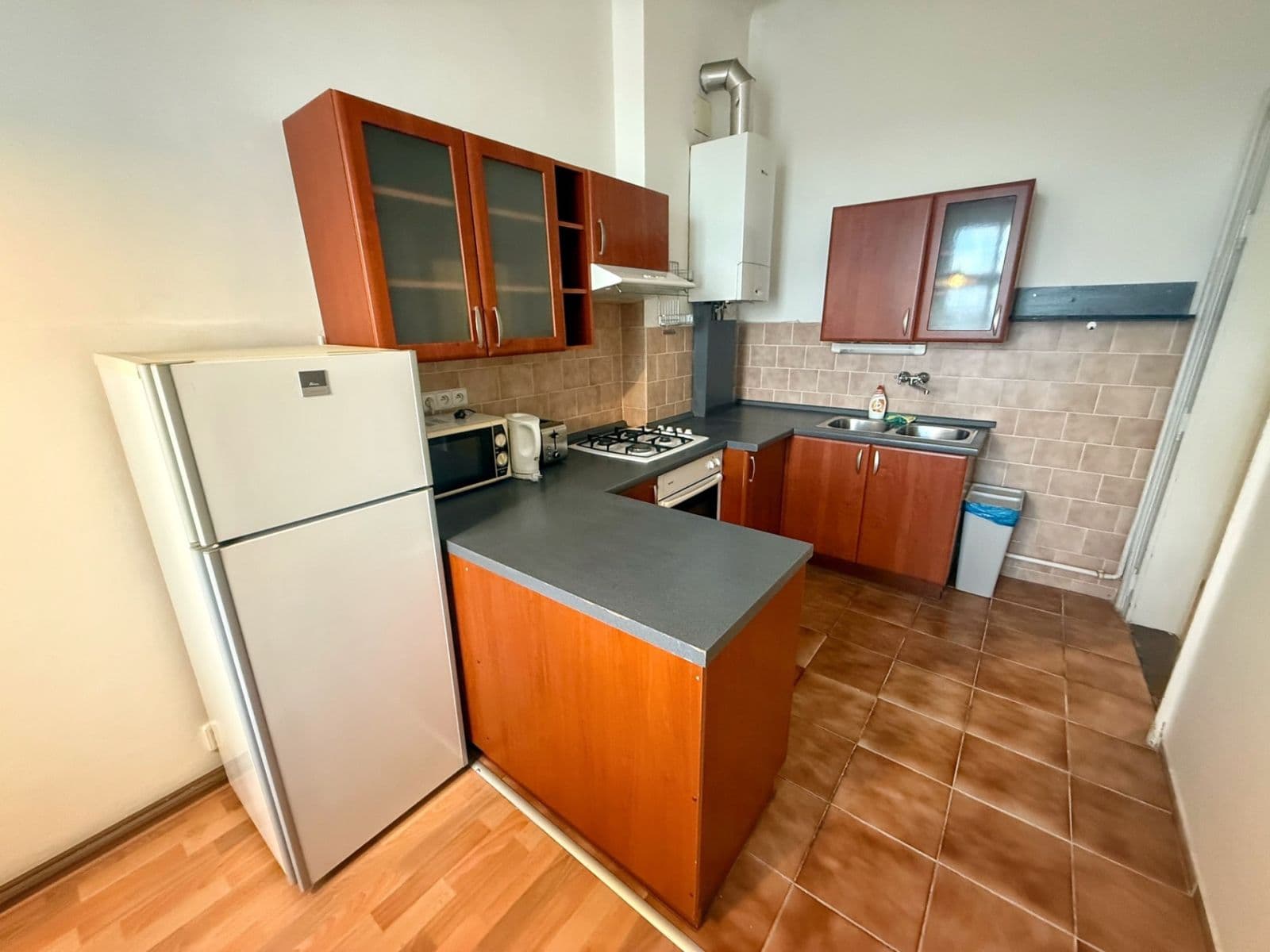 3 bedroom flat to rent, 103 m², Pod Karlovem, Prague, Prague 3 bedroom flat to rent, 103 m², Pod Karlovem, Prague, Prague