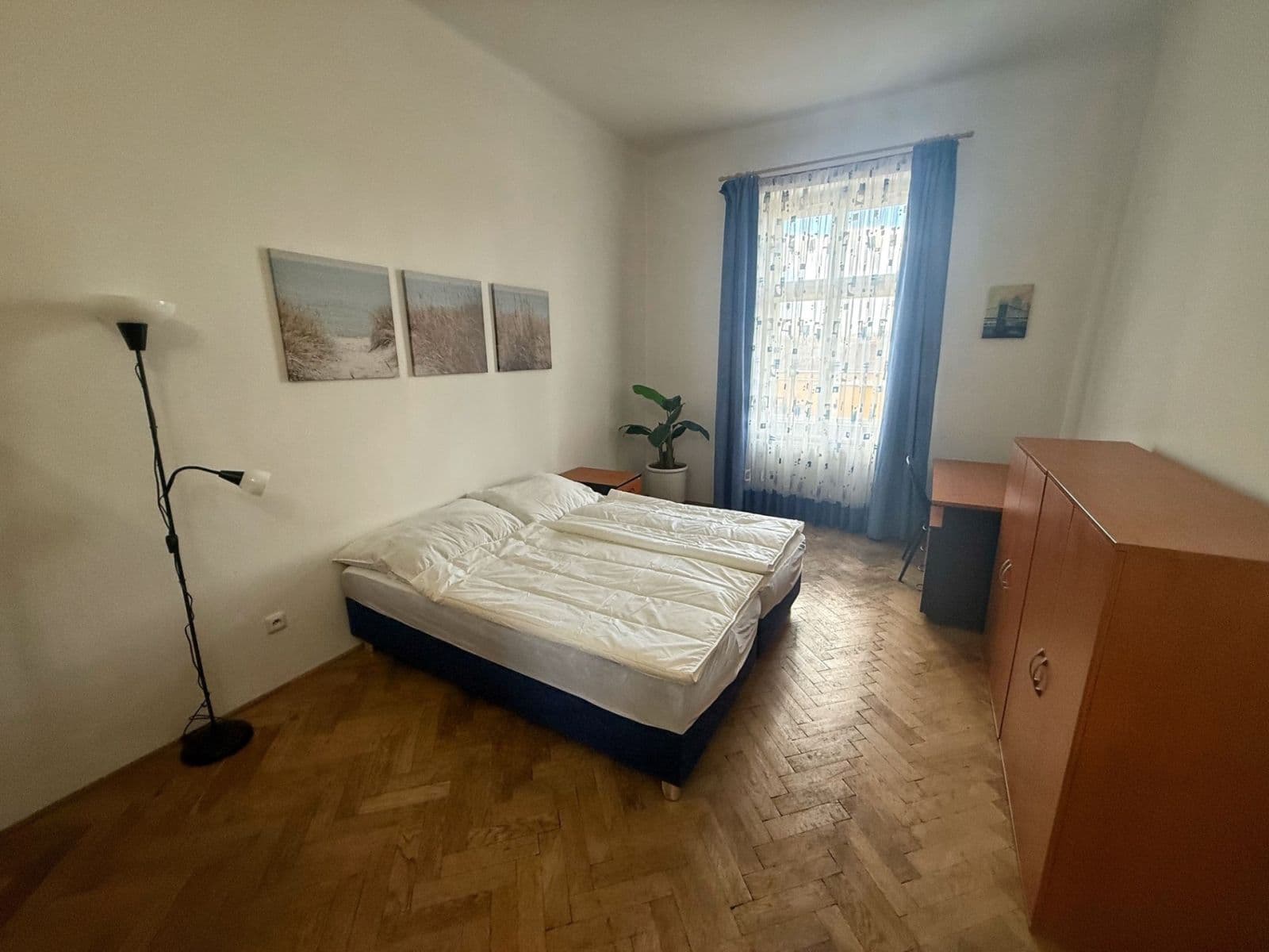 3 bedroom flat to rent, 103 m², Pod Karlovem, Prague, Prague 3 bedroom flat to rent, 103 m², Pod Karlovem, Prague, Prague