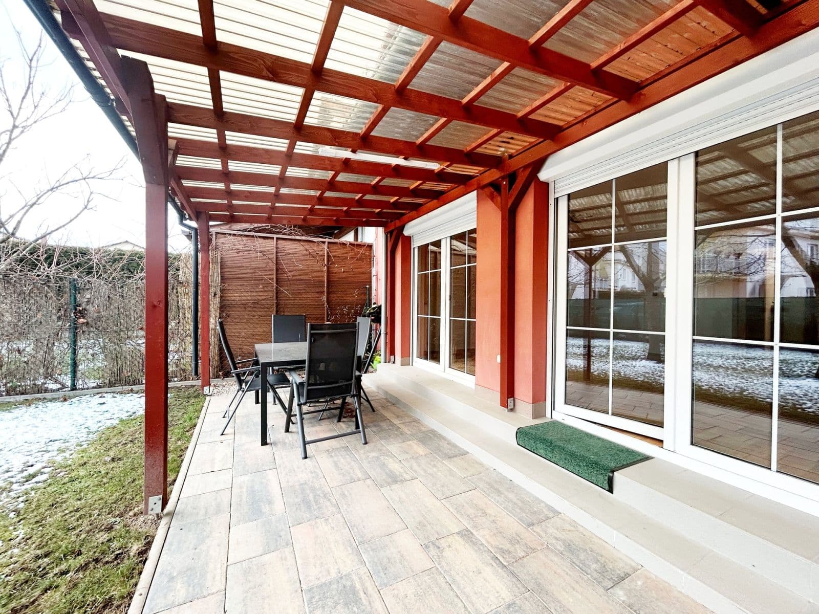 house to rent, 105 m², Družstevní, Nehvizdy, Středočeský Region house to rent, 105 m², Družstevní, Nehvizdy, Středočeský Region