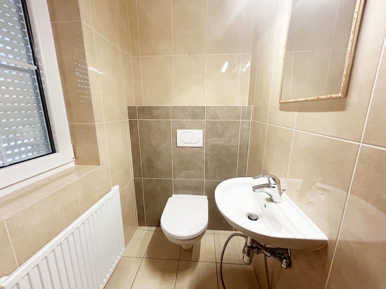 house to rent, 105 m², Družstevní, Nehvizdy, Středočeský Region house to rent, 105 m², Družstevní, Nehvizdy, Středočeský Region