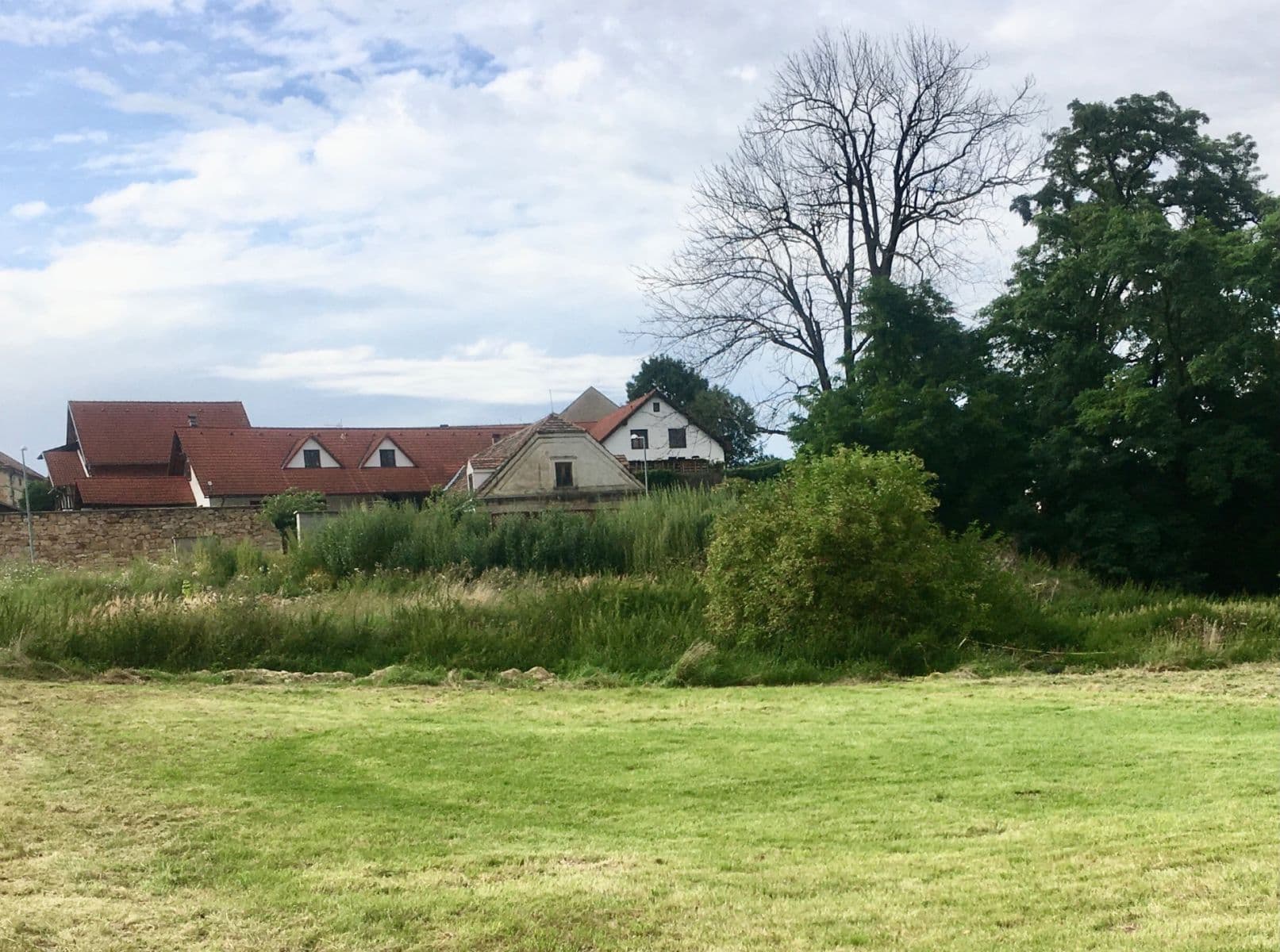 plot for sale, 36,000 m², Podolanka, Středočeský Region plot for sale, 36,000 m², Podolanka, Středočeský Region