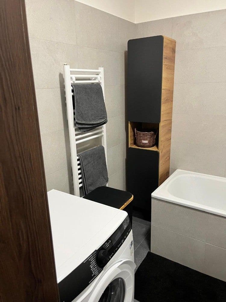 1 bedroom with open-plan kitchen flat to rent, 53 m², Topolová, Olomouc, Olomoucký Region 1 bedroom with open-plan kitchen flat to rent, 53 m², Topolová, Olomouc, Olomoucký Region