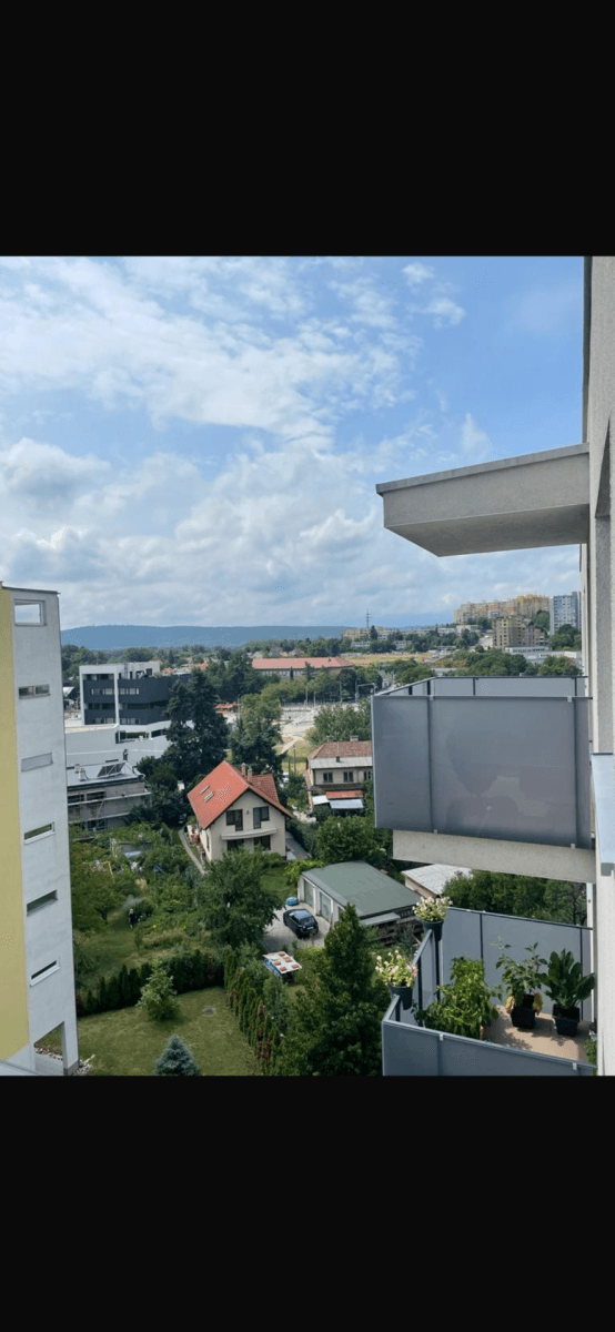 Studio flat to rent, 38 m², Staré Grunty, Karlova Ves, Bratislavský Region Studio flat to rent, 38 m², Staré Grunty, Karlova Ves, Bratislavský Region