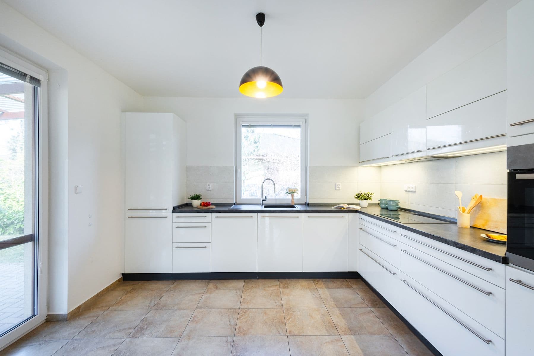 house for sale, 127 m², Dobříšská, Mníšek pod Brdy, Středočeský Region house for sale, 127 m², Dobříšská, Mníšek pod Brdy, Středočeský Region