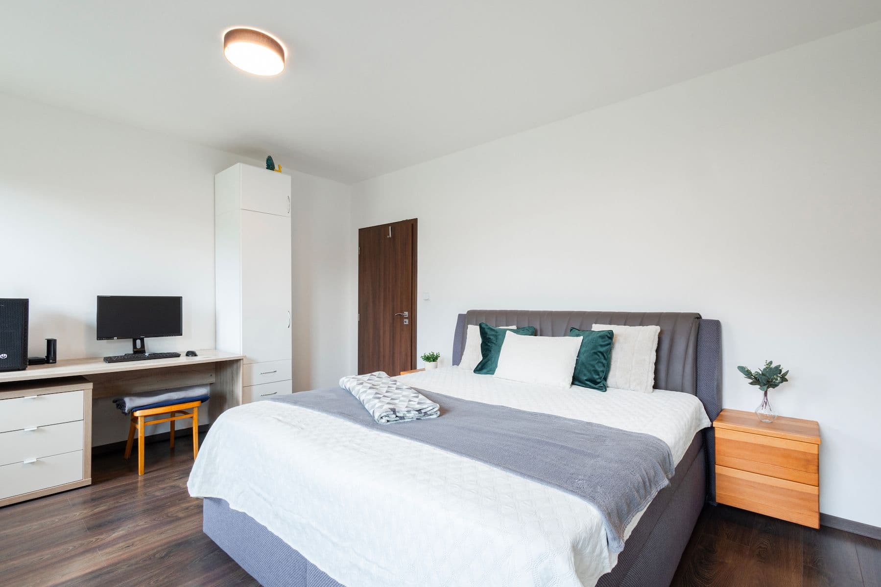 house for sale, 127 m², Dobříšská, Mníšek pod Brdy, Středočeský Region house for sale, 127 m², Dobříšská, Mníšek pod Brdy, Středočeský Region