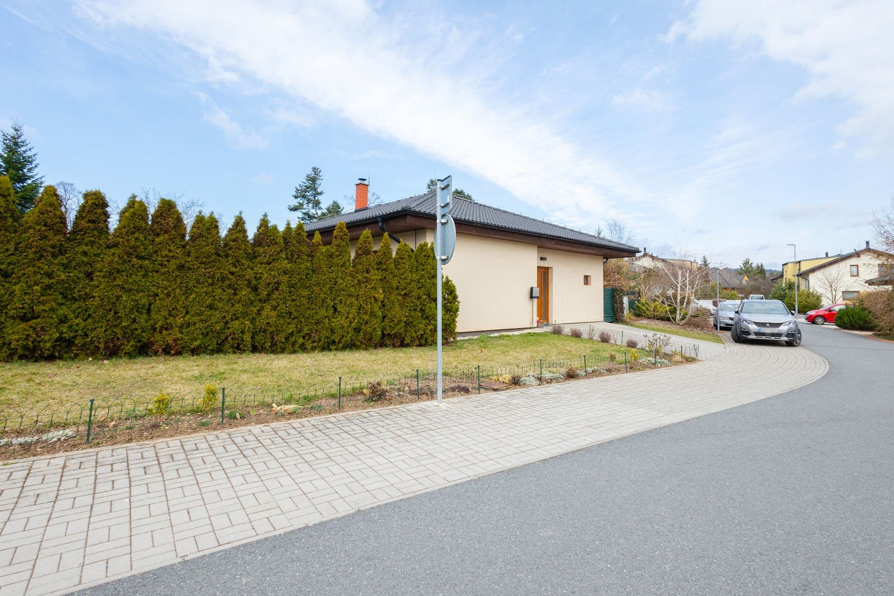 house for sale, 127 m², Dobříšská, Mníšek pod Brdy, Středočeský Region house for sale, 127 m², Dobříšská, Mníšek pod Brdy, Středočeský Region