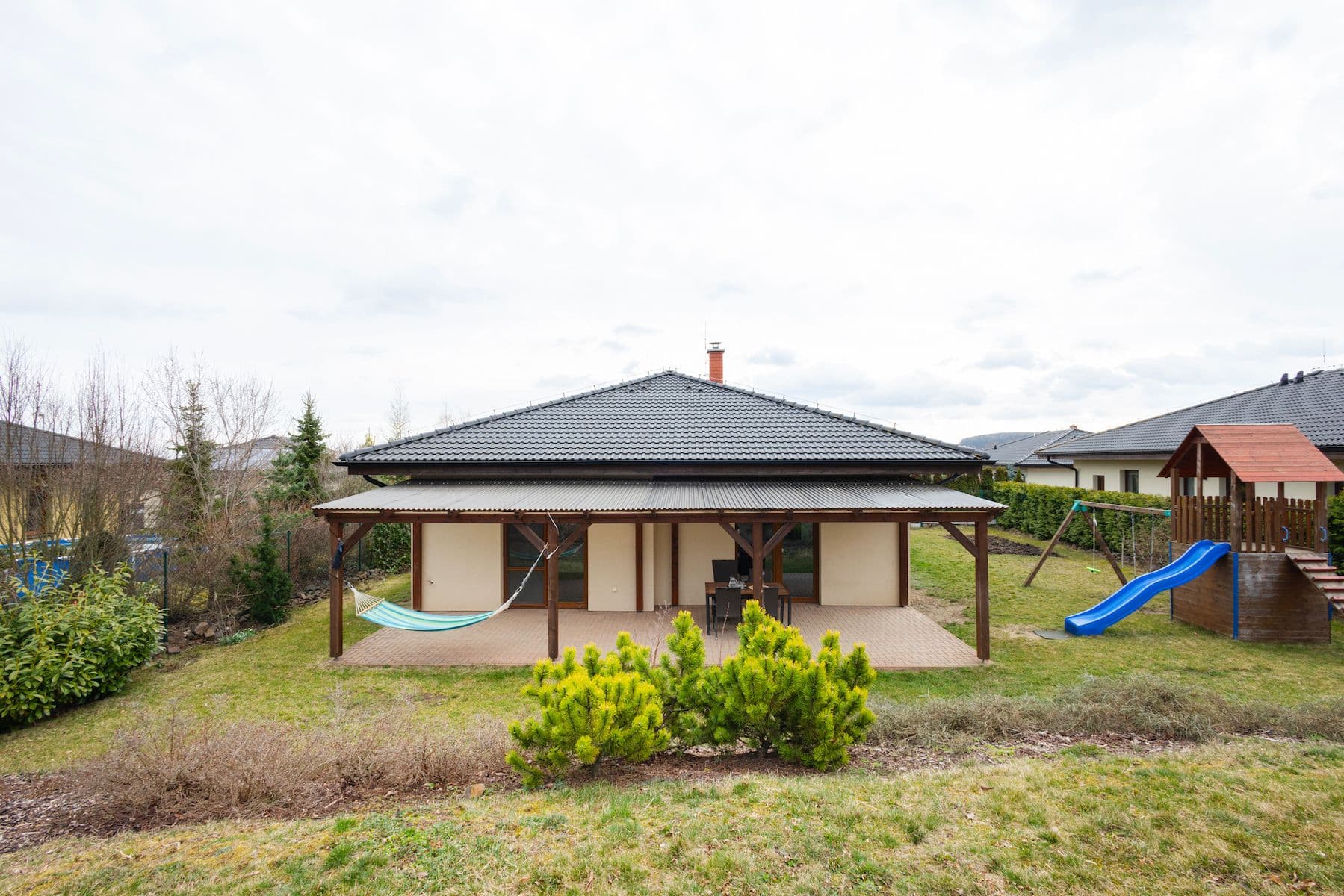 house for sale, 127 m², Dobříšská, Mníšek pod Brdy, Středočeský Region house for sale, 127 m², Dobříšská, Mníšek pod Brdy, Středočeský Region