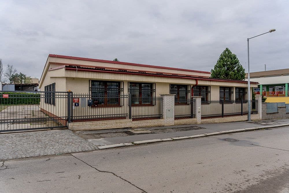 office to rent, 29 m², Nademlejnská, Prague, Prague office to rent, 29 m², Nademlejnská, Prague, Prague