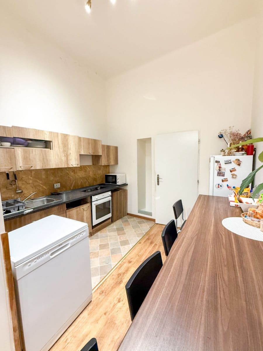 1 bedroom flat to rent, 42 m², Husitská, Prague, Prague 1 bedroom flat to rent, 42 m², Husitská, Prague, Prague