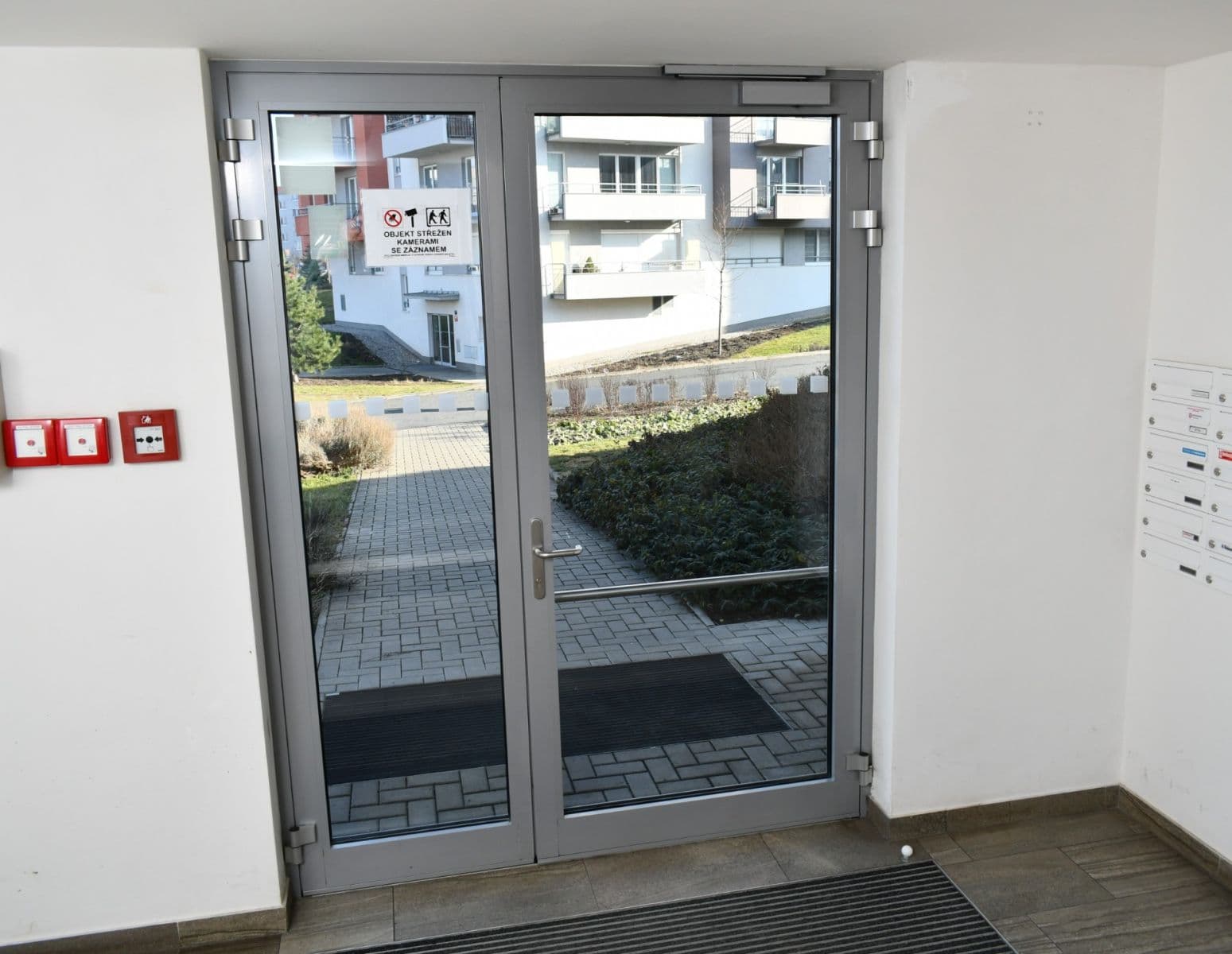 1 bedroom with open-plan kitchen flat to rent, 46 m², Hlučkova, Prague, Prague 1 bedroom with open-plan kitchen flat to rent, 46 m², Hlučkova, Prague, Prague