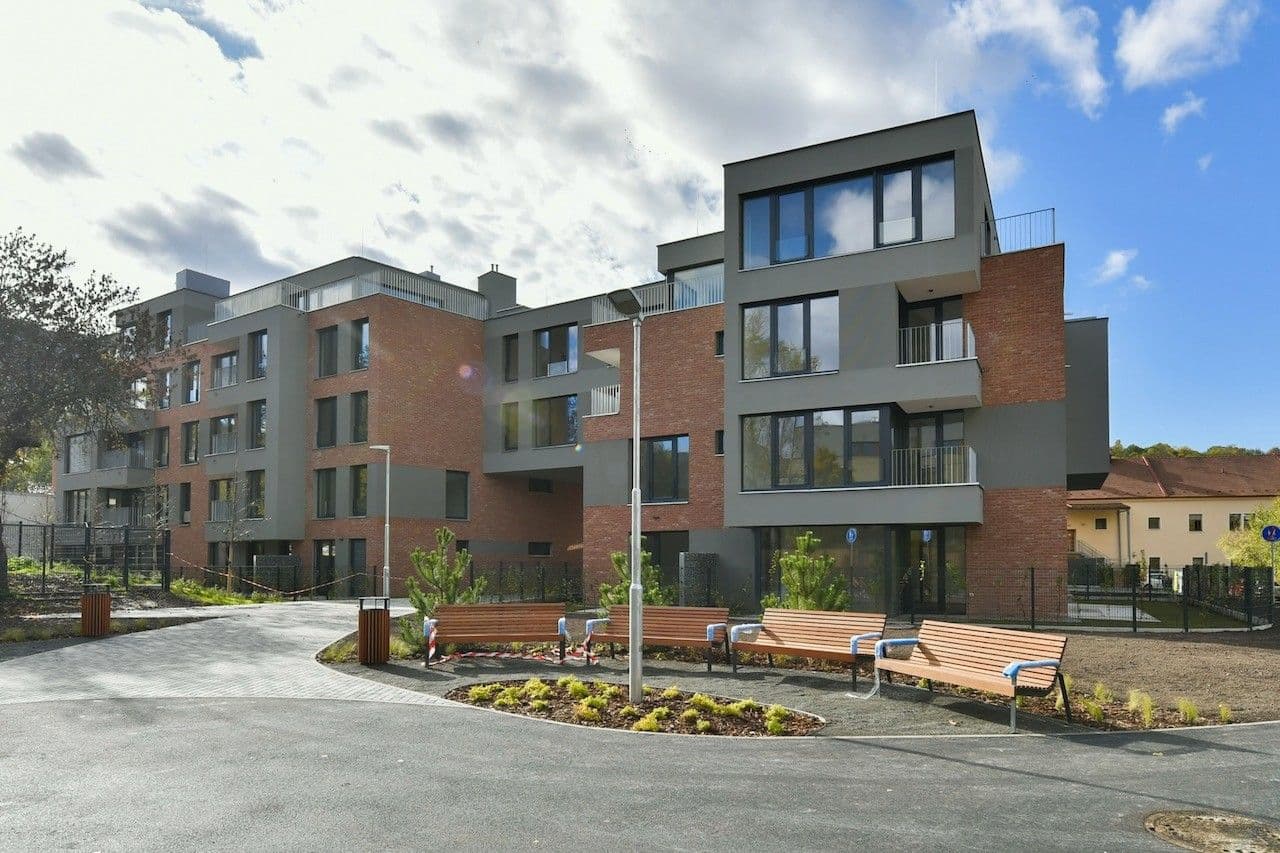 1 bedroom with open-plan kitchen flat to rent, 59 m², Michelská, Prague, Prague 1 bedroom with open-plan kitchen flat to rent, 59 m², Michelská, Prague, Prague