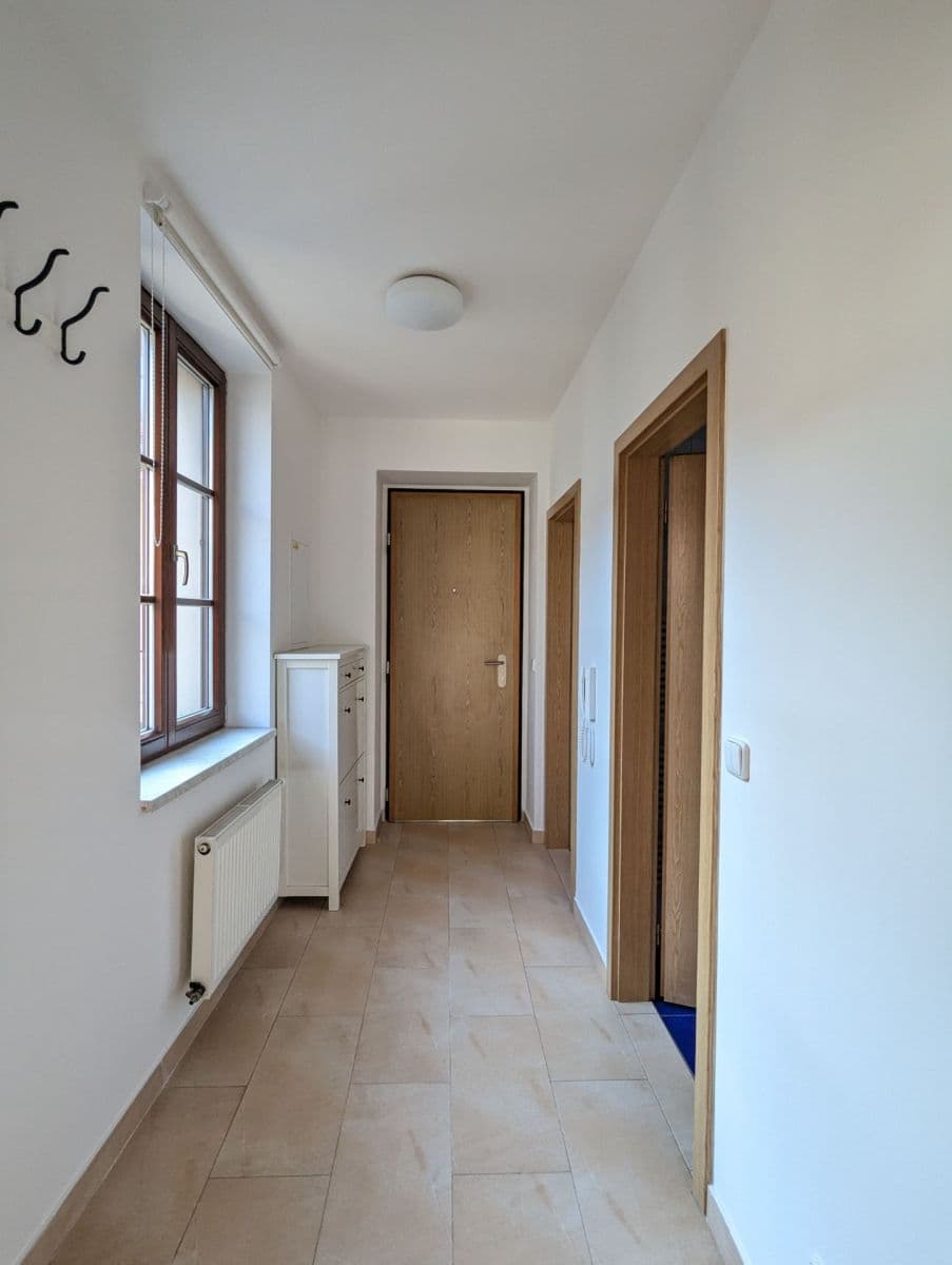 2 bedroom with open-plan kitchen flat to rent, 85 m², Lidická, Prague, Prague 2 bedroom with open-plan kitchen flat to rent, 85 m², Lidická, Prague, Prague
