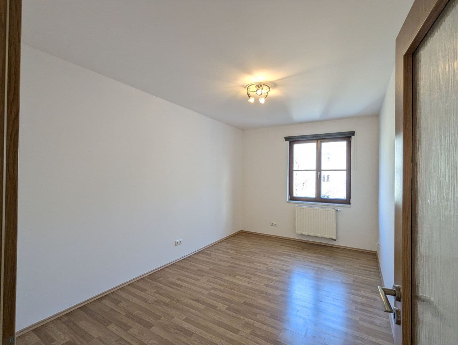 2 bedroom with open-plan kitchen flat to rent, 85 m², Lidická, Prague, Prague 2 bedroom with open-plan kitchen flat to rent, 85 m², Lidická, Prague, Prague