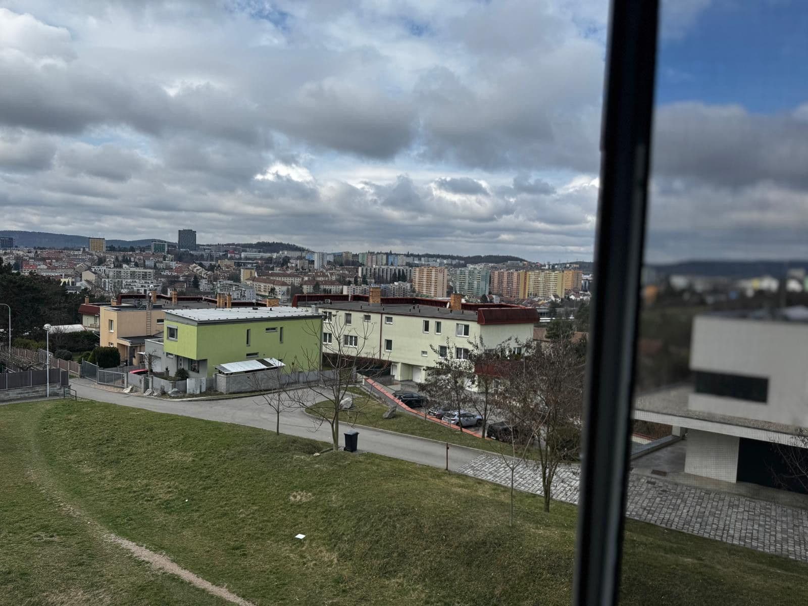 Studio flat to rent, 37 m², Högrova, Brno, Jihomoravský Region Studio flat to rent, 37 m², Högrova, Brno, Jihomoravský Region