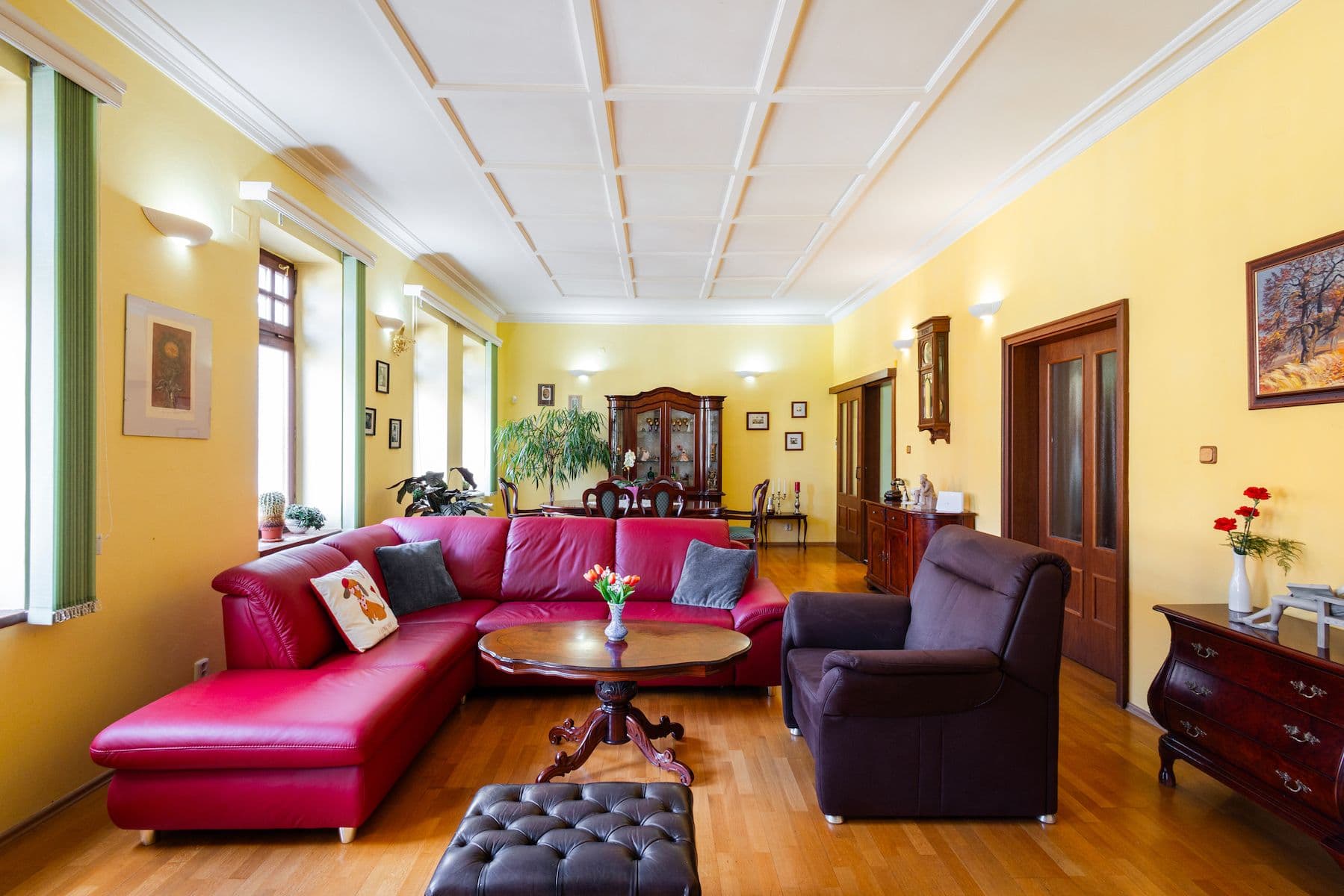 house for sale, 378 m², Poděbradova, Chomutov, Ústecký Region house for sale, 378 m², Poděbradova, Chomutov, Ústecký Region