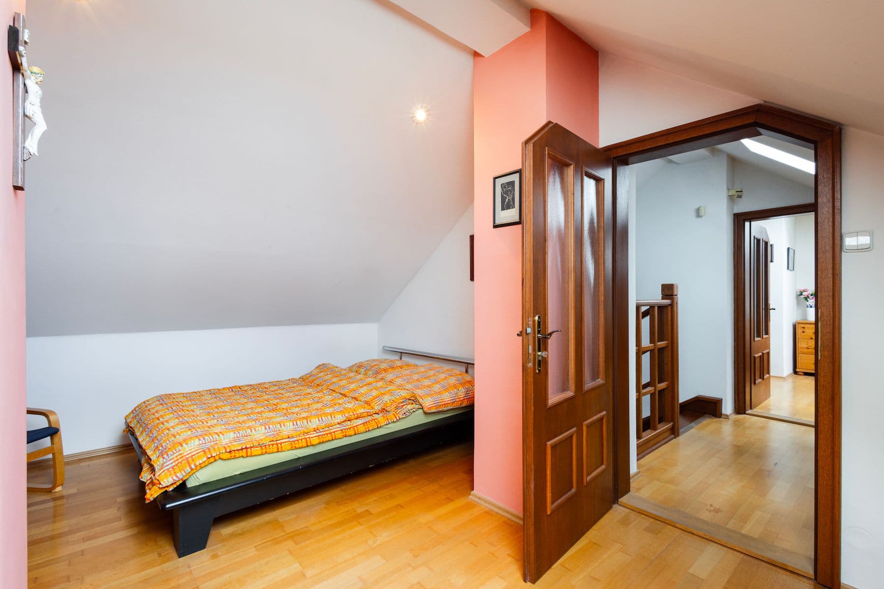 house for sale, 378 m², Poděbradova, Chomutov, Ústecký Region house for sale, 378 m², Poděbradova, Chomutov, Ústecký Region