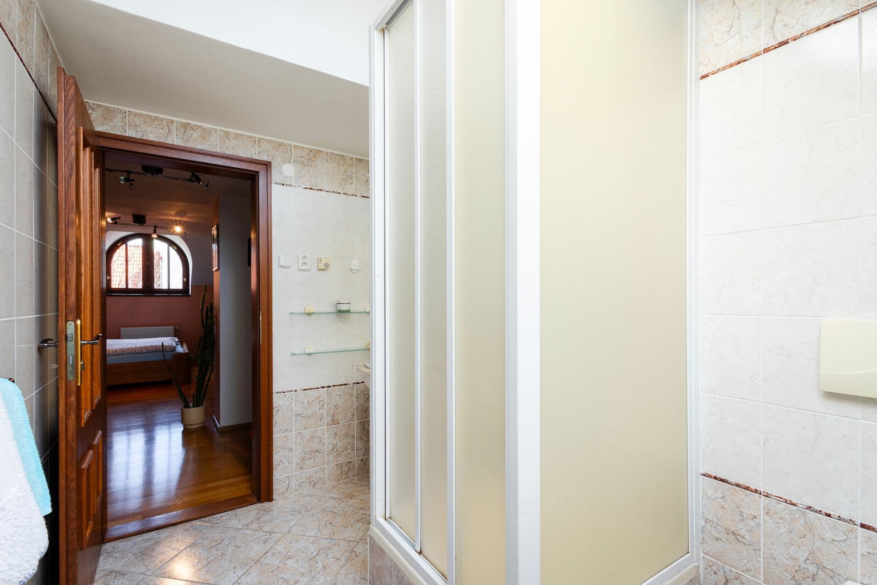 house for sale, 378 m², Poděbradova, Chomutov, Ústecký Region house for sale, 378 m², Poděbradova, Chomutov, Ústecký Region