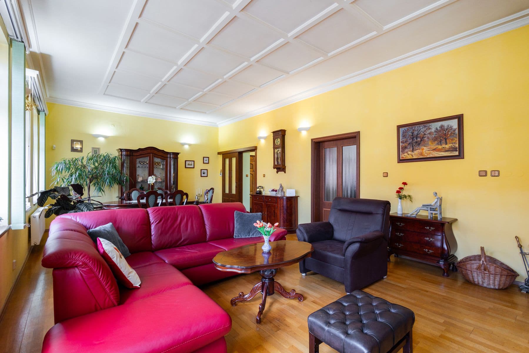 house for sale, 378 m², Poděbradova, Chomutov, Ústecký Region house for sale, 378 m², Poděbradova, Chomutov, Ústecký Region