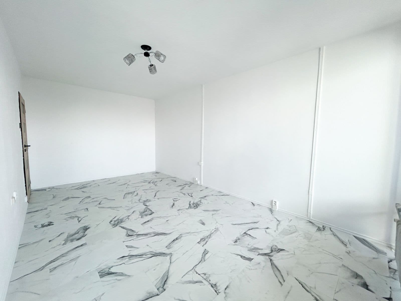 3 bedroom flat to rent, 68 m², Šiškova, Prague, Prague 3 bedroom flat to rent, 68 m², Šiškova, Prague, Prague