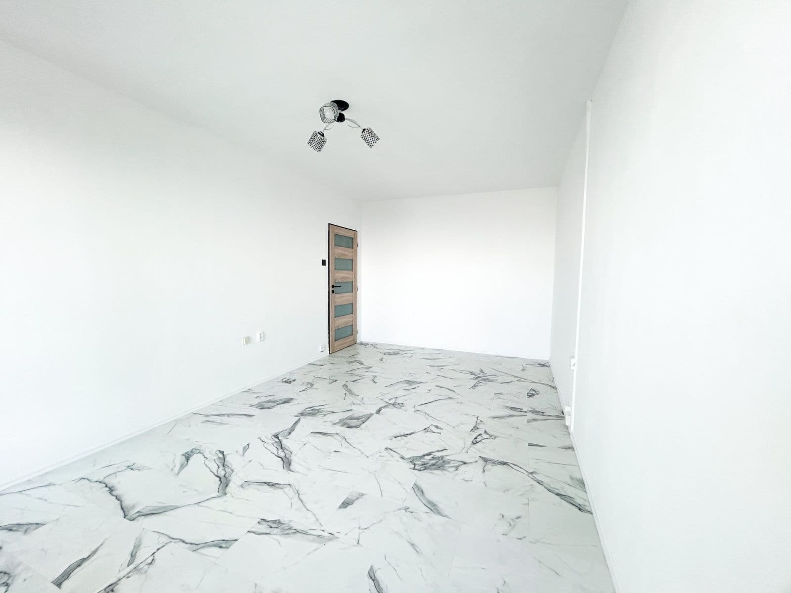 3 bedroom flat to rent, 68 m², Šiškova, Prague, Prague 3 bedroom flat to rent, 68 m², Šiškova, Prague, Prague