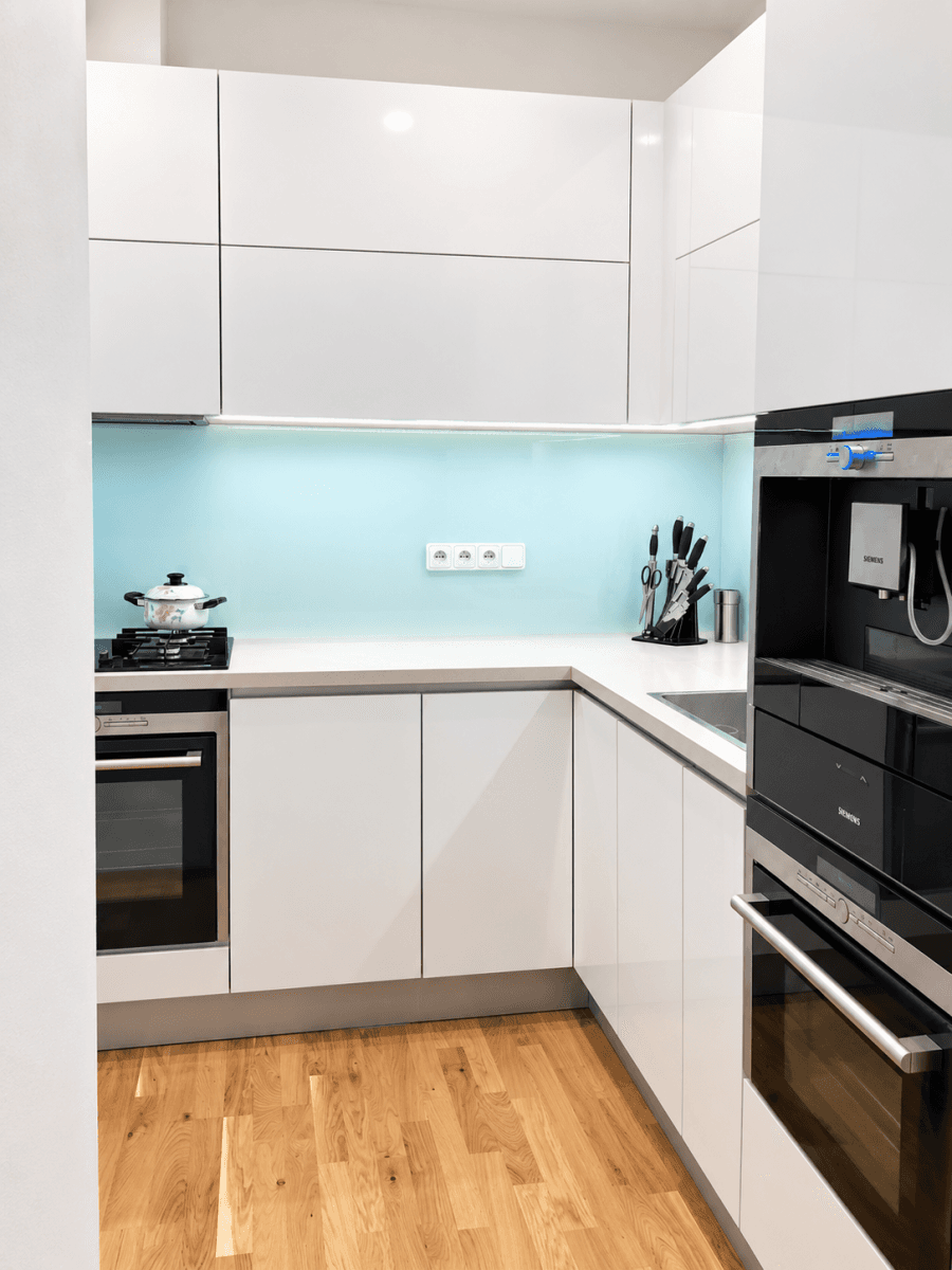 1 bedroom with open-plan kitchen flat to rent, 45 m², Zikova, Prague, Prague 1 bedroom with open-plan kitchen flat to rent, 45 m², Zikova, Prague, Prague
