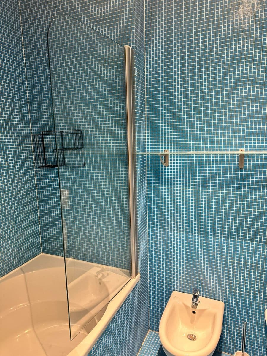 2 bedroom with open-plan kitchen flat to rent, 72 m², Na Výtoni, Prague, Prague 2 bedroom with open-plan kitchen flat to rent, 72 m², Na Výtoni, Prague, Prague