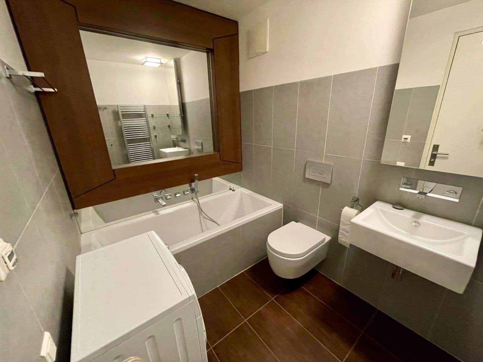 Studio flat to rent, 45 m², Šaldova, Prague, Prague Studio flat to rent, 45 m², Šaldova, Prague, Prague