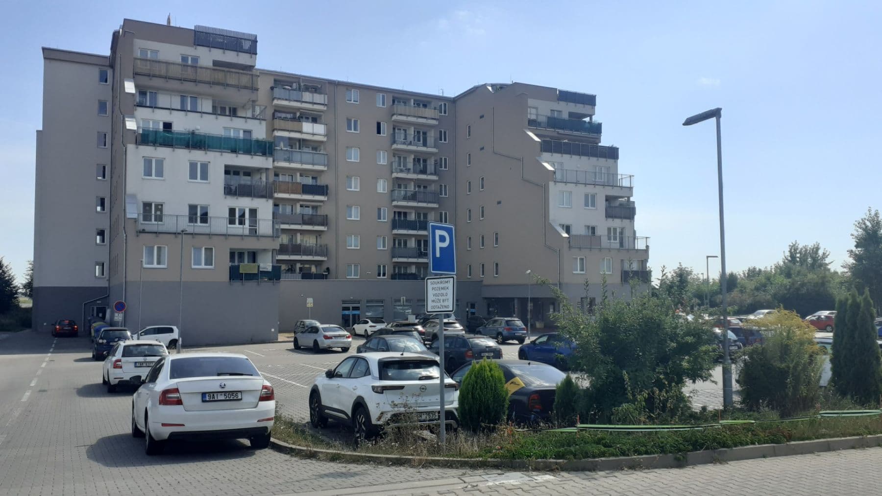 1 bedroom with open-plan kitchen flat to rent, 43 m², V Honech, Klecany, Středočeský Region 1 bedroom with open-plan kitchen flat to rent, 43 m², V Honech, Klecany, Středočeský Region