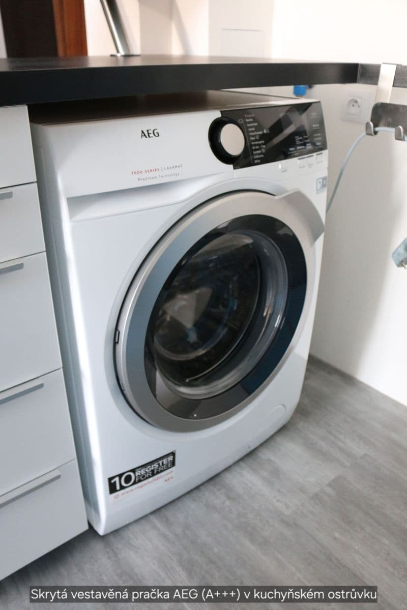 1 bedroom with open-plan kitchen flat to rent, 46 m², Renneská třída, Brno, Jihomoravský Region 1 bedroom with open-plan kitchen flat to rent, 46 m², Renneská třída, Brno, Jihomoravský Region