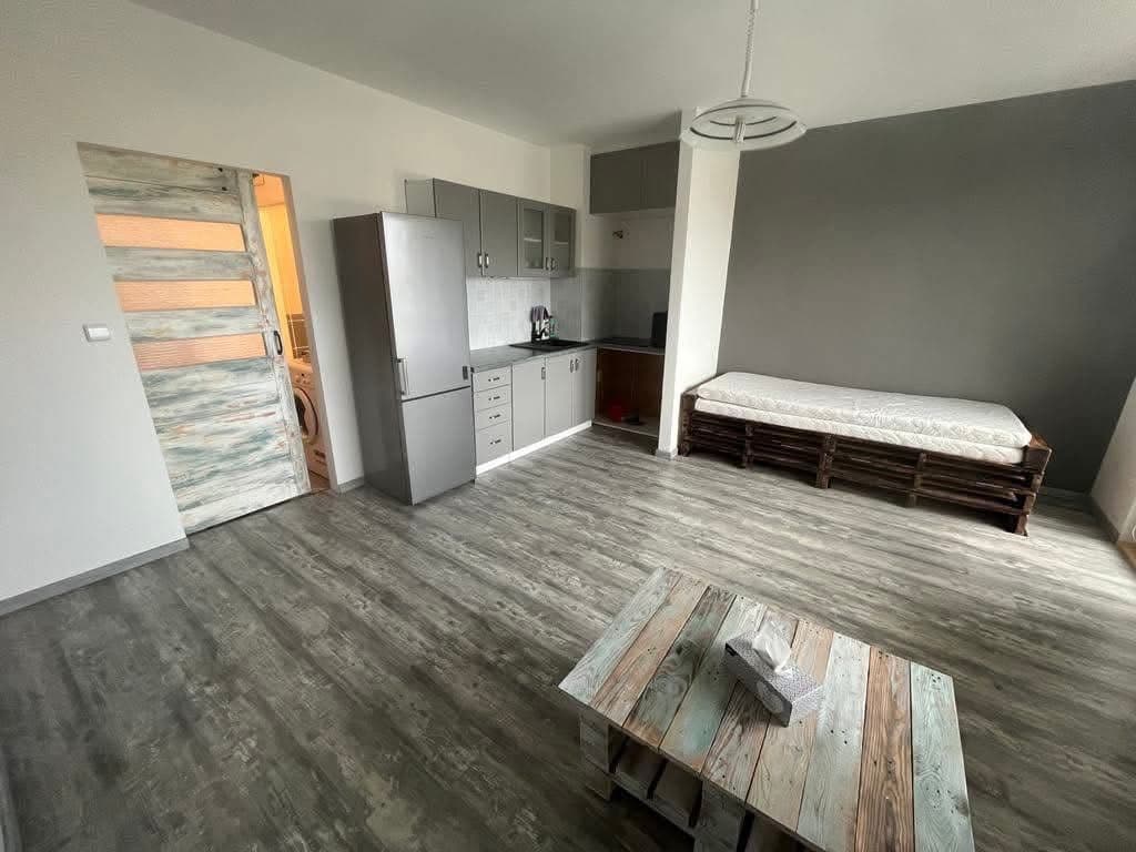 Studio flat to rent, 34 m², Tachovská, Plzeň, Plzeňský Region Studio flat to rent, 34 m², Tachovská, Plzeň, Plzeňský Region