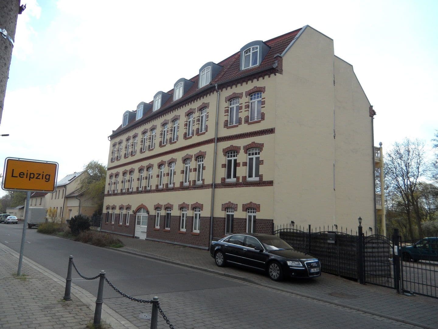 house for sale, 930 m², Stahmelnerstr. 107, Leipzig, Saxony house for sale, 930 m², Stahmelnerstr. 107, Leipzig, Saxony