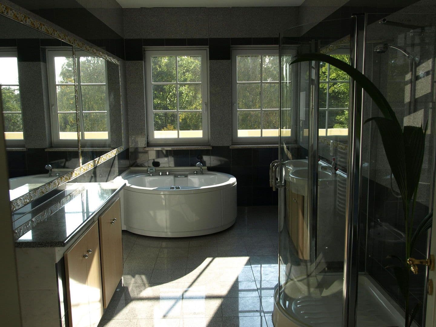 house for sale, 930 m², Stahmelnerstr. 107, Leipzig, Saxony house for sale, 930 m², Stahmelnerstr. 107, Leipzig, Saxony