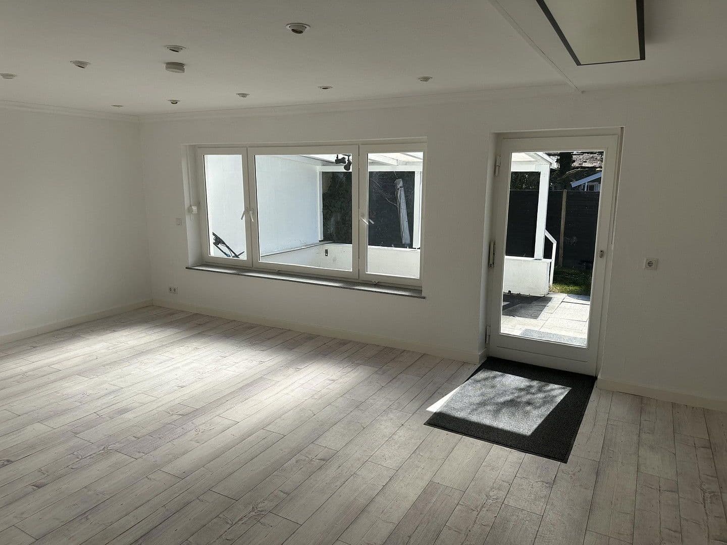 house to rent, 150 m², Oberschleißheim, Bavaria house to rent, 150 m², Oberschleißheim, Bavaria