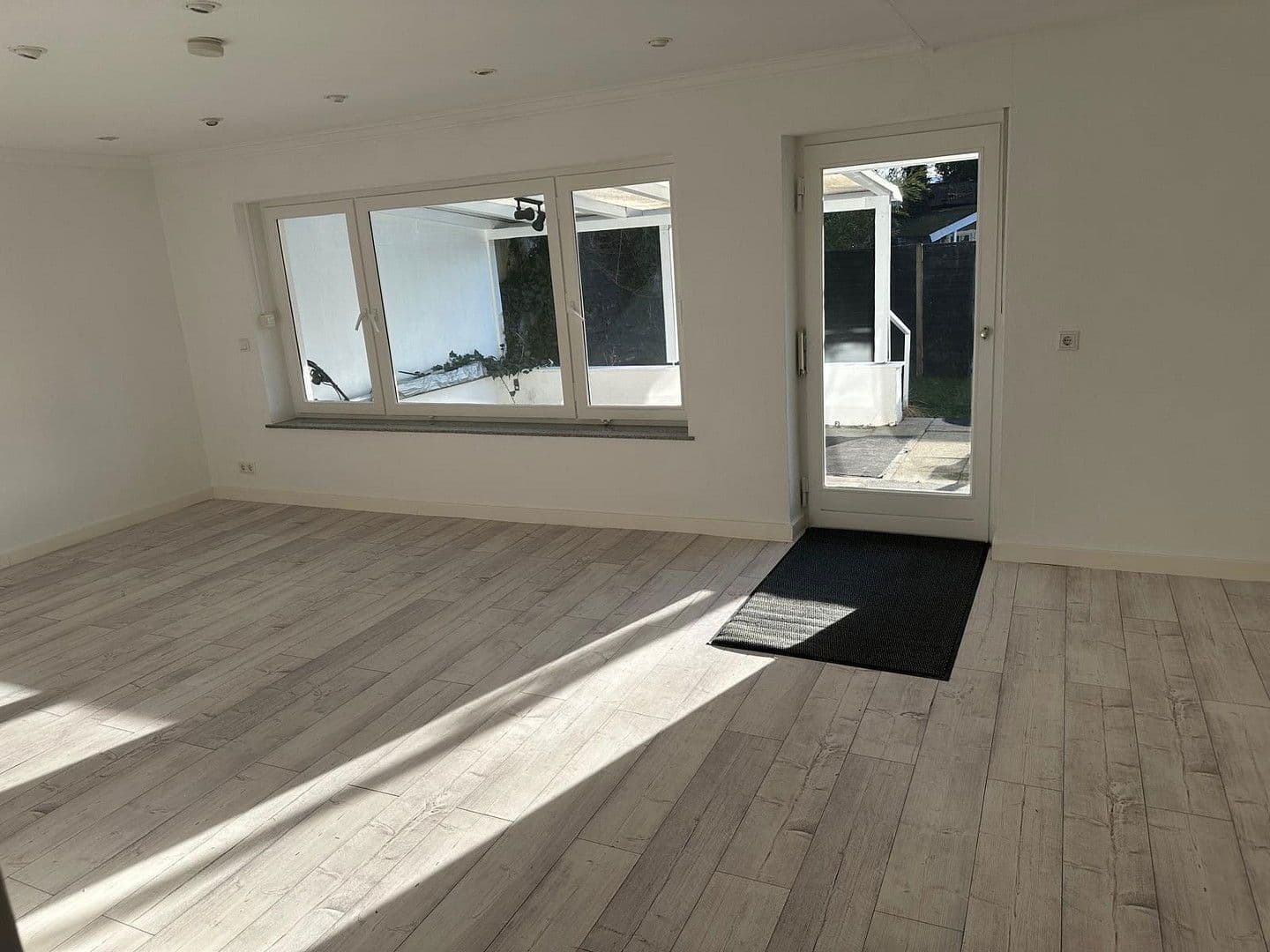 house to rent, 150 m², Oberschleißheim, Bavaria house to rent, 150 m², Oberschleißheim, Bavaria