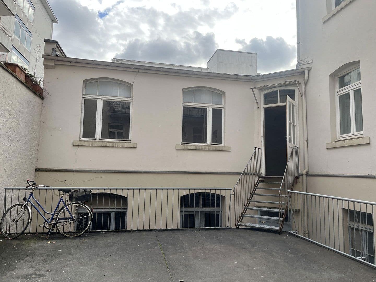 non-residential property to rent, 76 m², Erbacher Straße 9, Wiesbaden, Hesse non-residential property to rent, 76 m², Erbacher Straße 9, Wiesbaden, Hesse