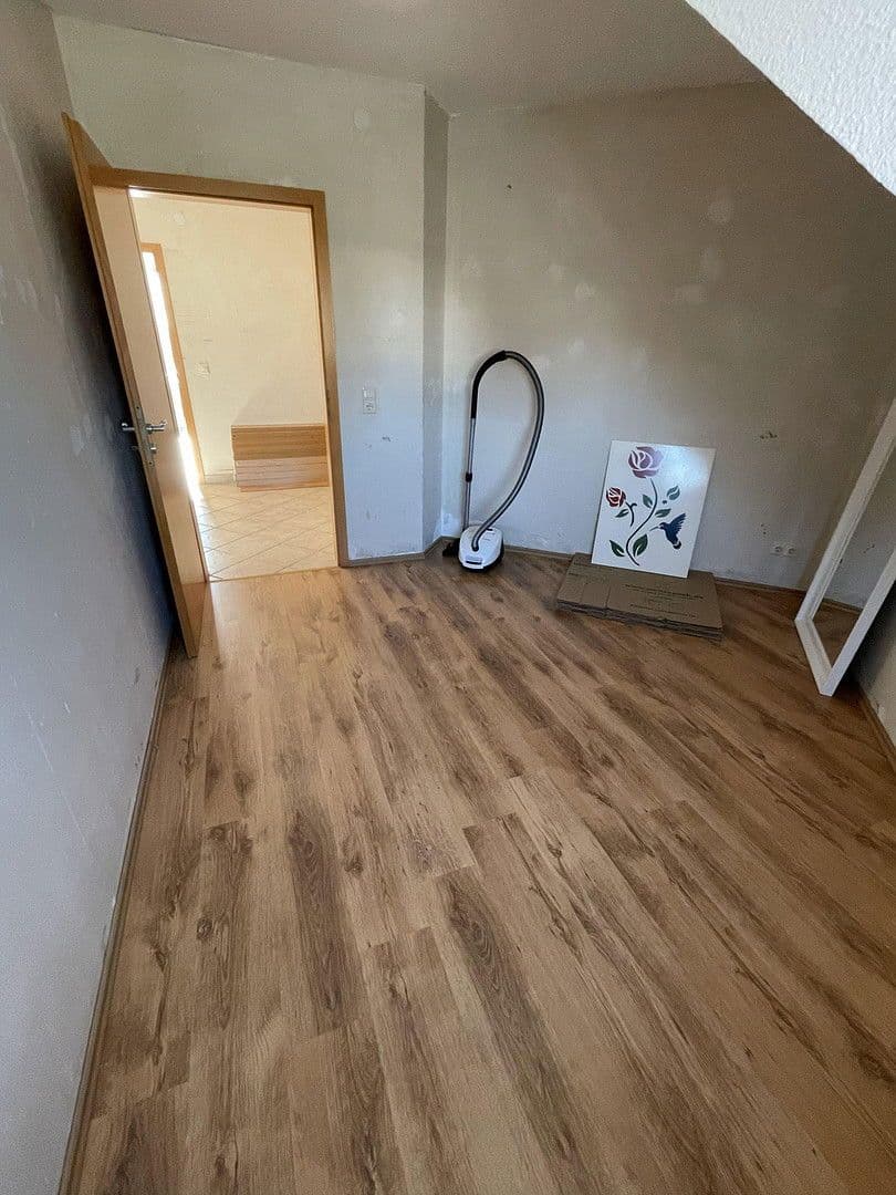 4 bedroom flat to rent, 92 m², Burscheid, North Rhine-Westphalia 4 bedroom flat to rent, 92 m², Burscheid, North Rhine-Westphalia